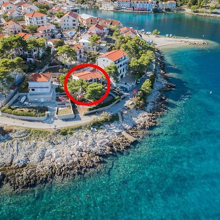 Apartments By The Sea Stomorska, Solta - 5190 Dış mekan fotoğraf