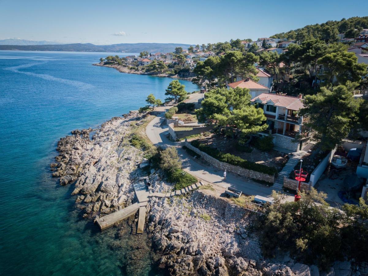 Apartments By The Sea Stomorska, Solta - 5190 Dış mekan fotoğraf